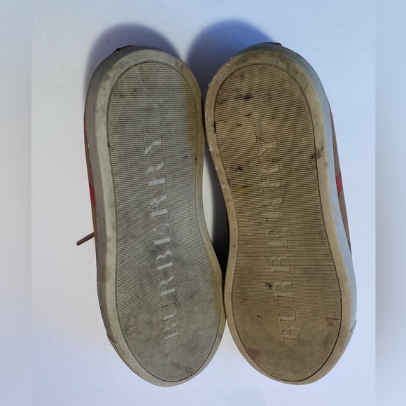 Burberry Women's SZ US 8 EU 39 Brown and Tan ICONIC CHECK NOVA Sneakers - Picture 6 of 9